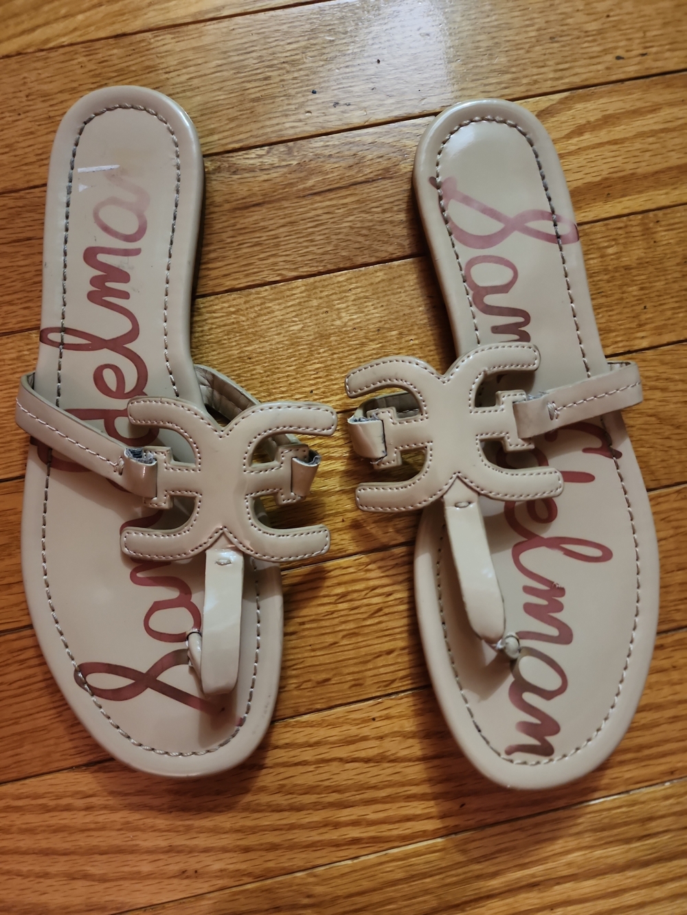 Sam Edelman Carter Neutral Beige Logo Thong Sandals